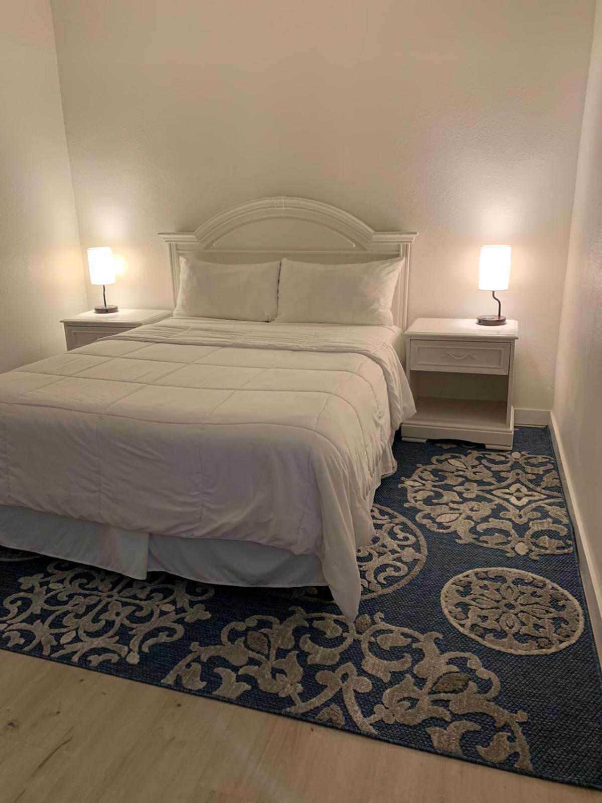 Pacific Grove Inn Экстерьер фото